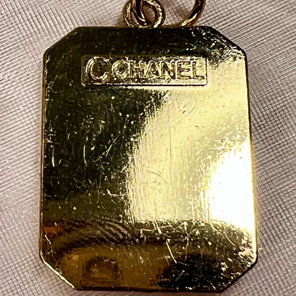 Chanel Gold Clock Charm - Picture 3 of 5